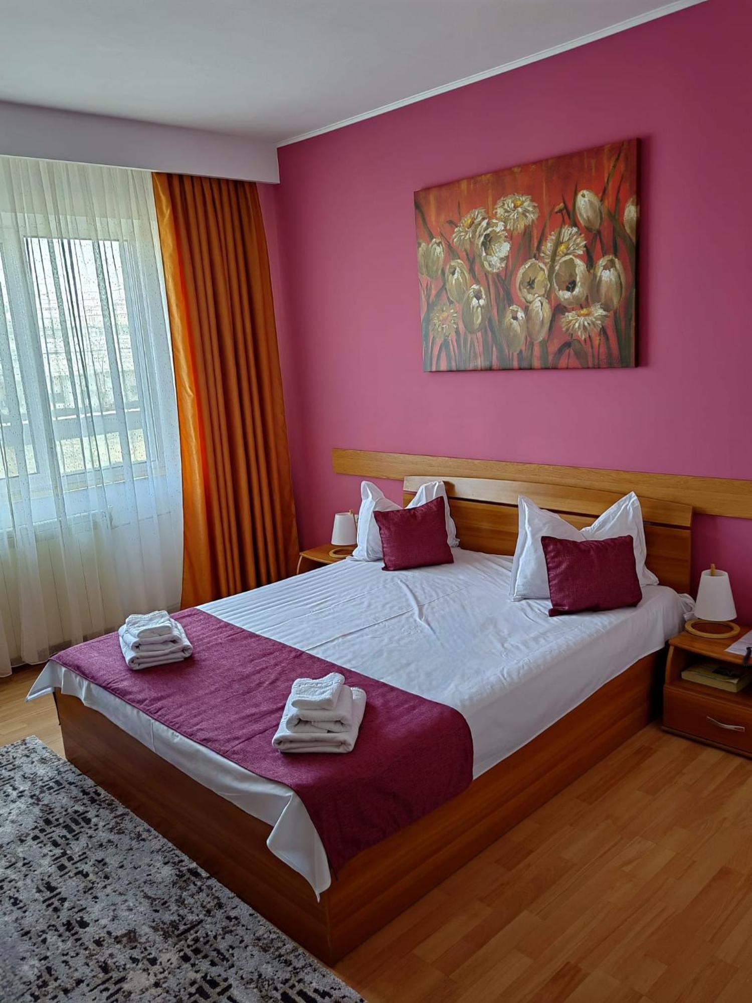 Hotel Triumph Brăila Екстериор снимка