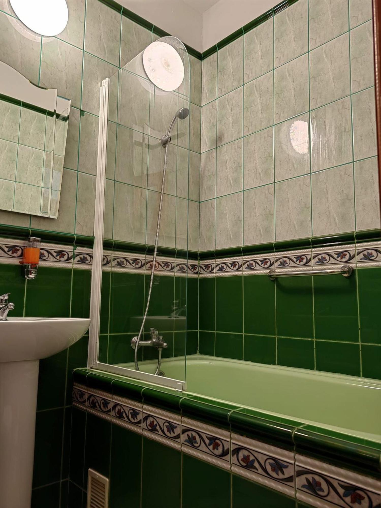 Hotel Triumph Brăila Екстериор снимка